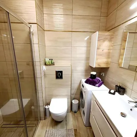 公寓 2 Zimmerwohnung In